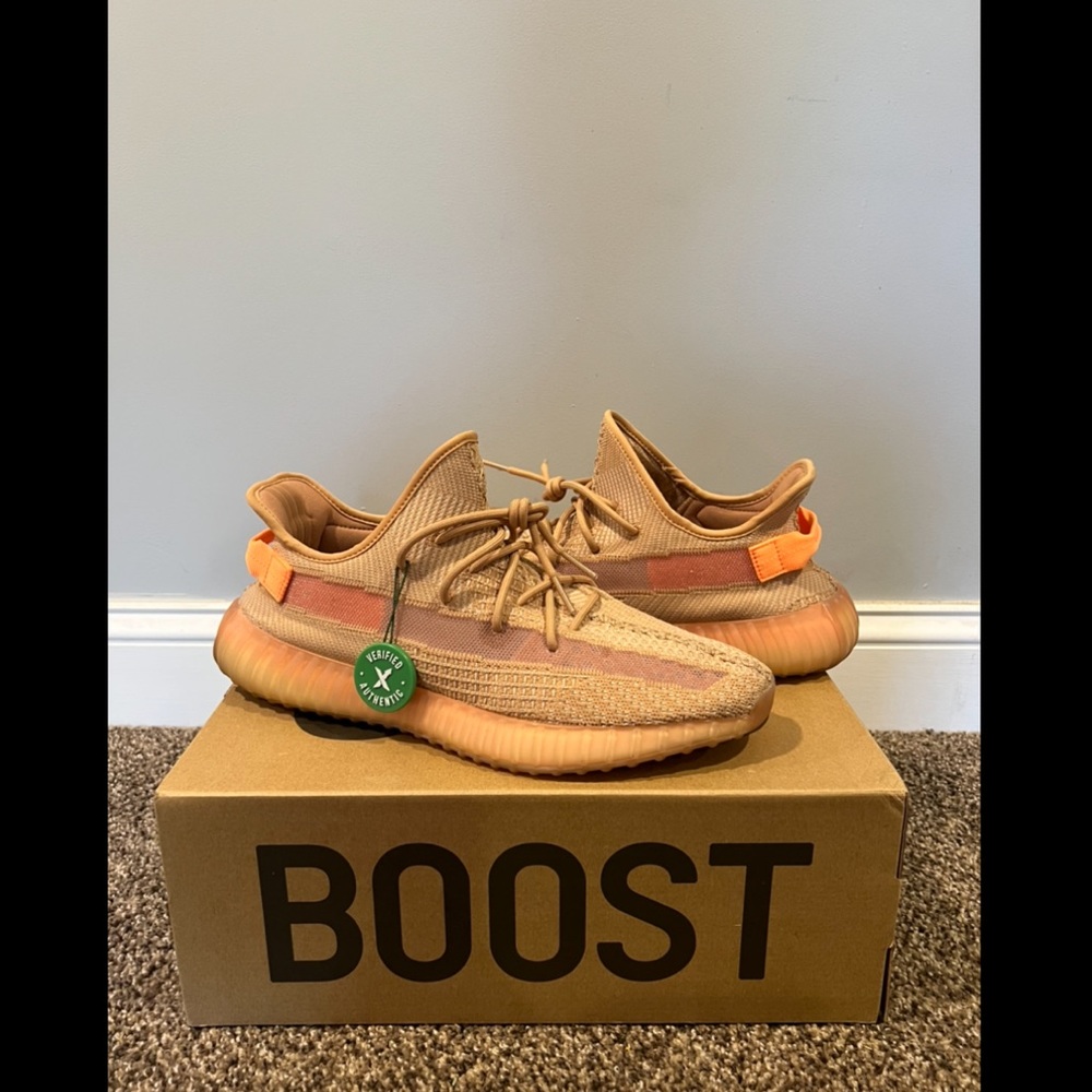 Mens Adidas Yeezy 350 V2 Clay